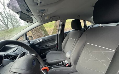 Ford Fiesta, 2016 год, 800 000 рублей, 15 фотография