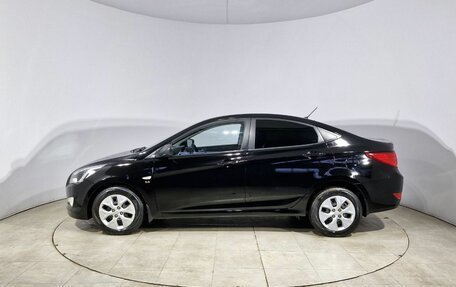 Hyundai Solaris II рестайлинг, 2015 год, 1 100 000 рублей, 6 фотография