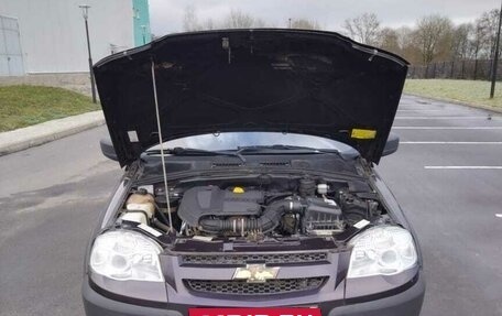 Chevrolet Niva I рестайлинг, 2013 год, 540 000 рублей, 28 фотография