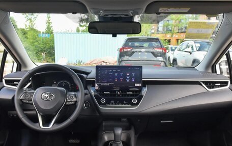 Toyota Corolla, 2025 год, 2 540 000 рублей, 9 фотография