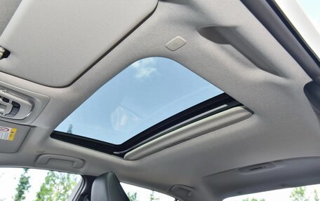 Toyota Corolla, 2025 год, 2 540 000 рублей, 16 фотография