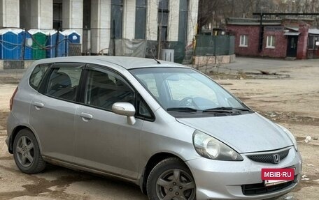 Honda Jazz I рестайлинг, 2007 год, 520 000 рублей, 4 фотография