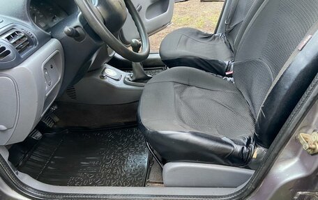 Renault Clio III, 2001 год, 247 000 рублей, 10 фотография