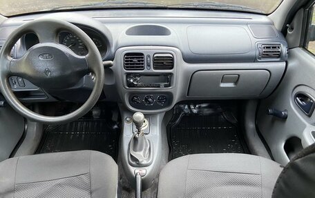 Renault Clio III, 2001 год, 247 000 рублей, 15 фотография