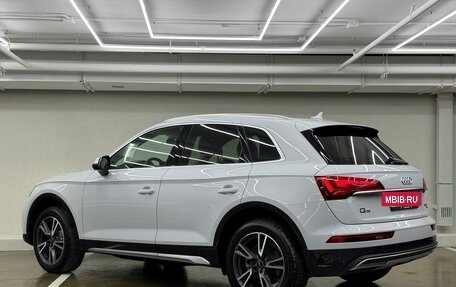 Audi Q5, 2021 год, 4 950 000 рублей, 4 фотография