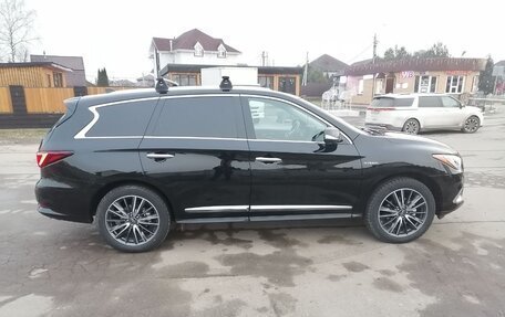 Infiniti QX60 I рестайлинг, 2018 год, 3 050 000 рублей, 4 фотография
