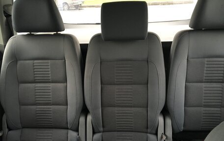 Volkswagen Touran III, 2007 год, 450 000 рублей, 2 фотография