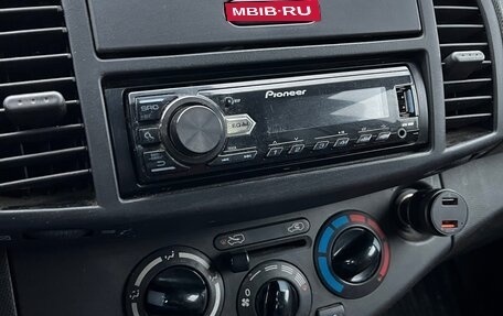 Nissan Micra III, 2006 год, 350 000 рублей, 12 фотография