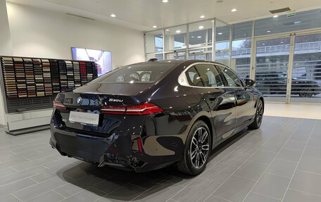 BMW 5 серия, 2025 год, 8 110 000 рублей, 5 фотография