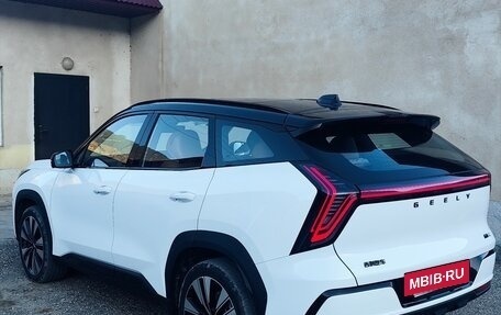 Geely Atlas, 2025 год, 1 870 000 рублей, 2 фотография