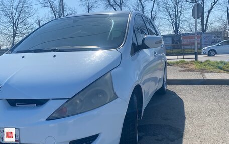 Mitsubishi Grandis, 2003 год, 500 000 рублей, 1 фотография