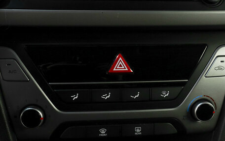 Hyundai Elantra VI рестайлинг, 2018 год, 1 619 000 рублей, 18 фотография