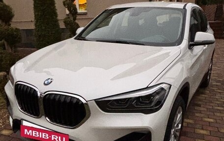 BMW X1, 2021 год, 2 950 000 рублей, 2 фотография