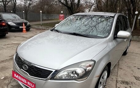 KIA cee'd I рестайлинг, 2012 год, 980 000 рублей, 12 фотография