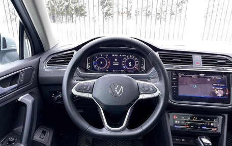 Volkswagen Tiguan II, 2021 год, 3 849 000 рублей, 11 фотография