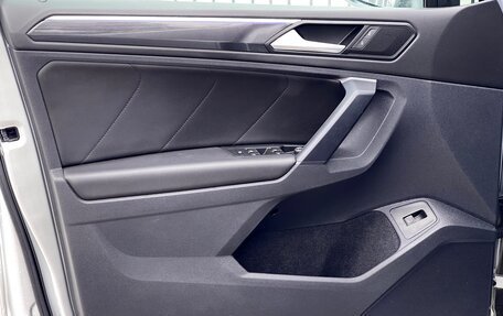 Volkswagen Tiguan II, 2021 год, 3 849 000 рублей, 15 фотография