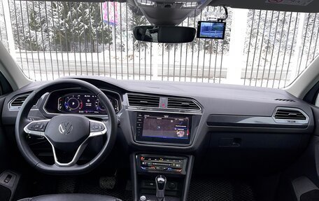 Volkswagen Tiguan II, 2021 год, 3 849 000 рублей, 10 фотография