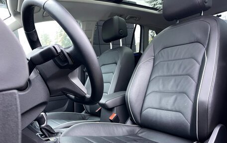 Volkswagen Tiguan II, 2021 год, 3 849 000 рублей, 17 фотография