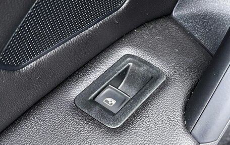 Volkswagen Tiguan II, 2021 год, 3 849 000 рублей, 20 фотография