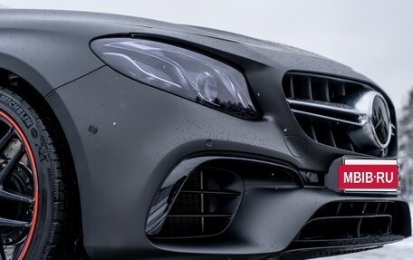 Mercedes-Benz E-Класс AMG, 2018 год, 5 590 000 рублей, 12 фотография