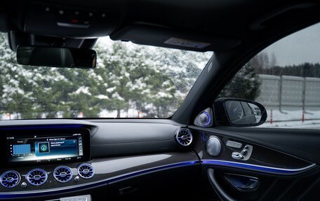 Mercedes-Benz E-Класс AMG, 2018 год, 5 590 000 рублей, 19 фотография