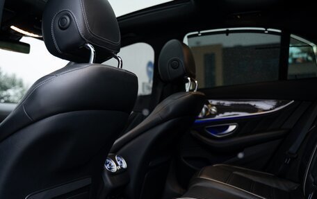 Mercedes-Benz E-Класс AMG, 2018 год, 5 590 000 рублей, 36 фотография