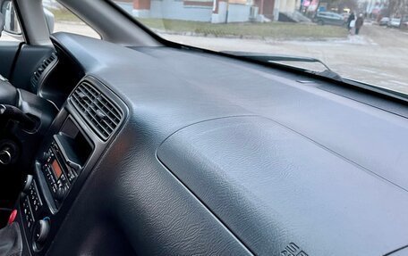 Honda Stream I рестайлинг, 2001 год, 590 000 рублей, 23 фотография