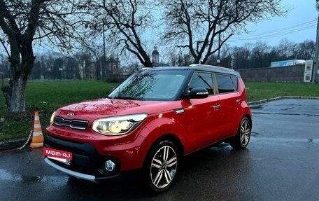 KIA Soul II рестайлинг, 2018 год, 1 900 000 рублей, 2 фотография