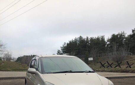 Toyota Opa I рестайлинг, 2000 год, 400 000 рублей, 1 фотография