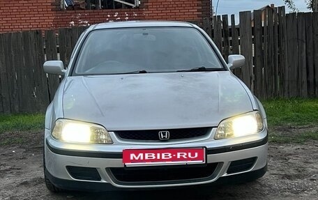 Honda Torneo, 1999 год, 580 000 рублей, 1 фотография