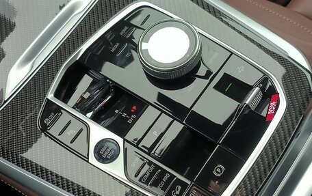 BMW X5, 2025 год, 13 фотография