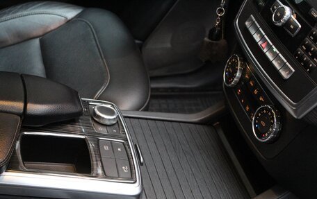 Mercedes-Benz M-Класс, 2012 год, 2 800 000 рублей, 21 фотография