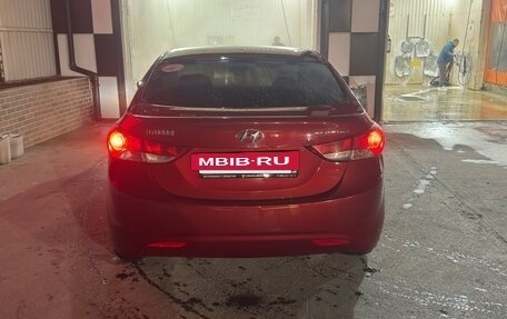 Hyundai Elantra V, 2011 год, 749 000 рублей, 3 фотография