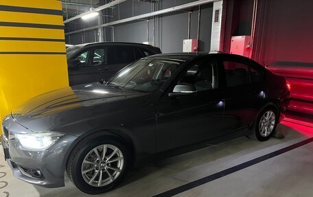 BMW 3 серия, 2018 год, 2 000 000 рублей, 8 фотография