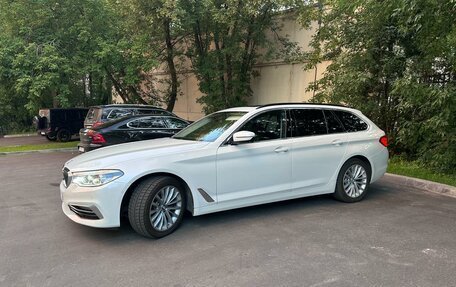 BMW 5 серия, 2019 год, 3 180 000 рублей, 4 фотография