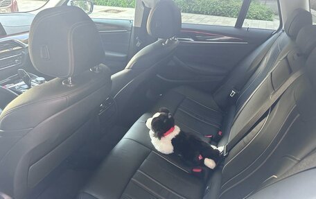 BMW 5 серия, 2019 год, 3 180 000 рублей, 8 фотография