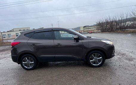 Hyundai ix35 I рестайлинг, 2014 год, 1 350 000 рублей, 4 фотография