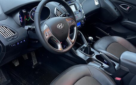 Hyundai ix35 I рестайлинг, 2014 год, 1 350 000 рублей, 10 фотография