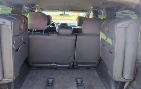 Toyota Land Cruiser Prado 120 рестайлинг, 2004 год, 1 712 000 рублей, 10 фотография