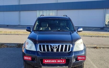 Toyota Land Cruiser Prado 120 рестайлинг, 2004 год, 1 712 000 рублей, 6 фотография