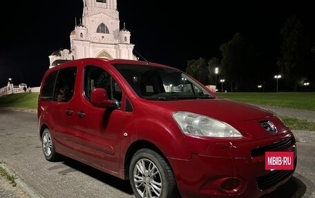 Peugeot Partner II рестайлинг 2, 2009 год, 860 000 рублей, 3 фотография