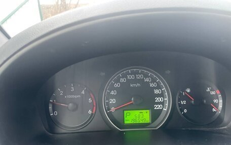 Hyundai H-1 II рестайлинг, 2012 год, 1 950 000 рублей, 9 фотография