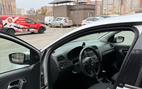 Volkswagen Polo VI (EU Market), 2011 год, 590 000 рублей, 8 фотография