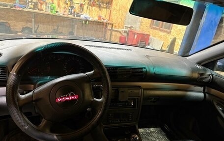 Audi A4, 1998 год, 330 000 рублей, 6 фотография