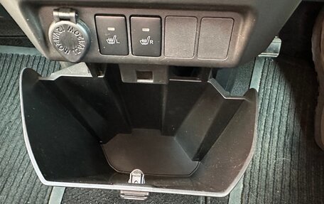 Toyota Roomy I, 2020 год, 1 450 000 рублей, 25 фотография