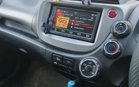 Honda Fit III, 2009 год, 600 000 рублей, 9 фотография