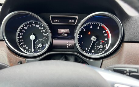 Mercedes-Benz M-Класс, 2013 год, 3 200 000 рублей, 26 фотография