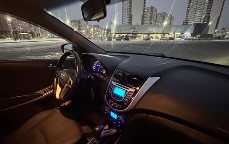 Hyundai Solaris II рестайлинг, 2013 год, 900 000 рублей, 9 фотография