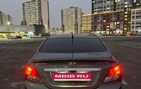 Hyundai Solaris II рестайлинг, 2013 год, 900 000 рублей, 6 фотография