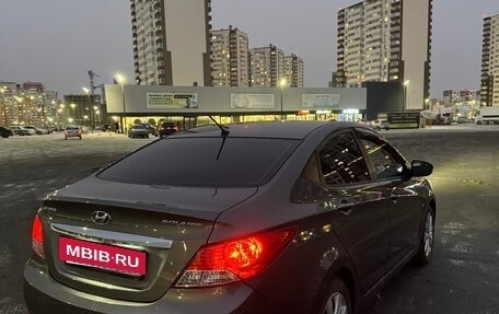 Hyundai Solaris II рестайлинг, 2013 год, 900 000 рублей, 7 фотография